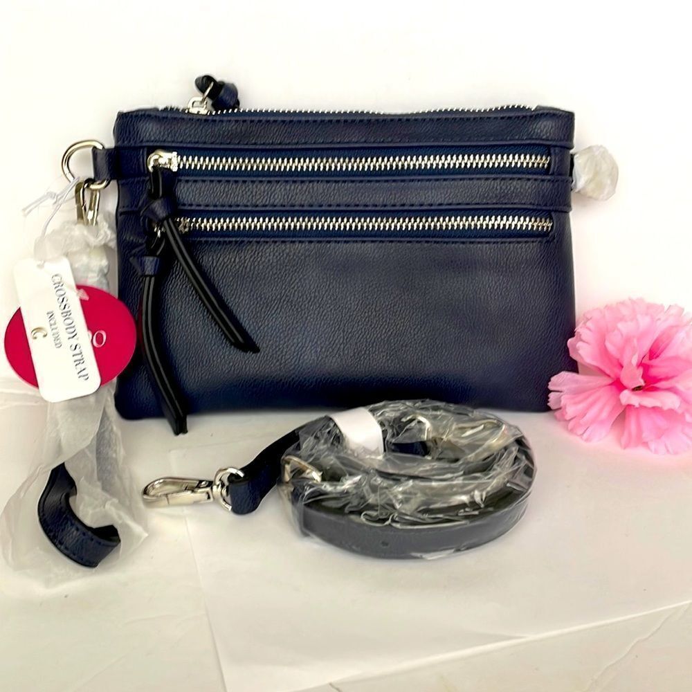 NAVY BLUE CROSSBODY OR WRISTLET‎